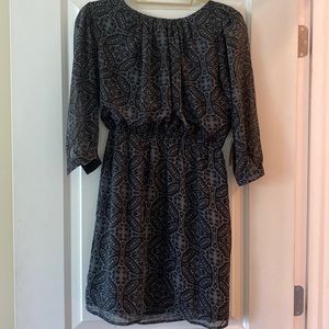Brand New Never Worn Forever21 3/4 sleeve Black/Gray Print dress